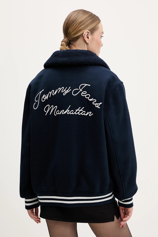 Odzież Tommy Jeans kurtka z dodatkiem wełny DW0DW22051 granatowy