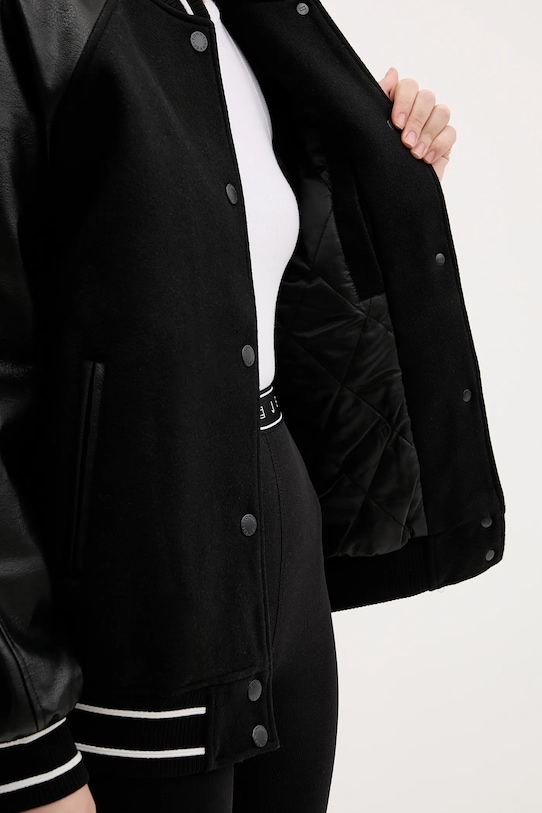 Tommy Jeans kurtka z dodatkiem wełny DW0DW22557