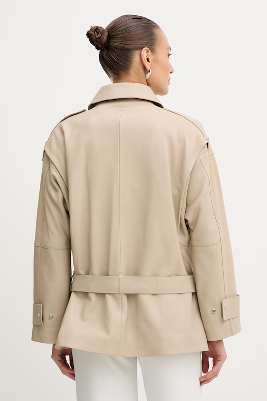 Abbigliamento BOSS cappotto trench corto da donna in pelle Satila 50554146 beige