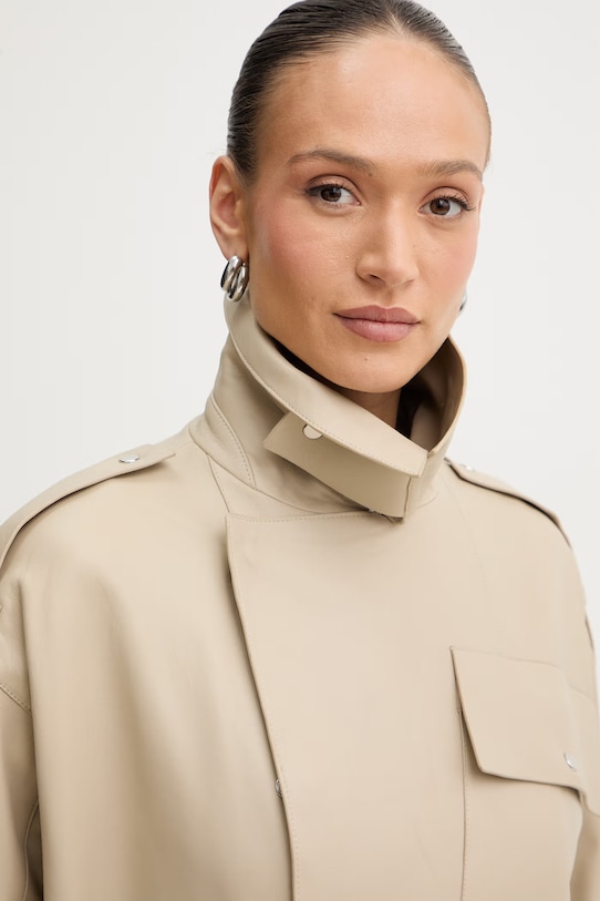 BOSS cappotto trench corto da donna in pelle Satila beige 50554146