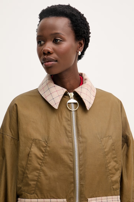 Barbour krótka kurtka damska bawełniana Launton beżowy LWX1535