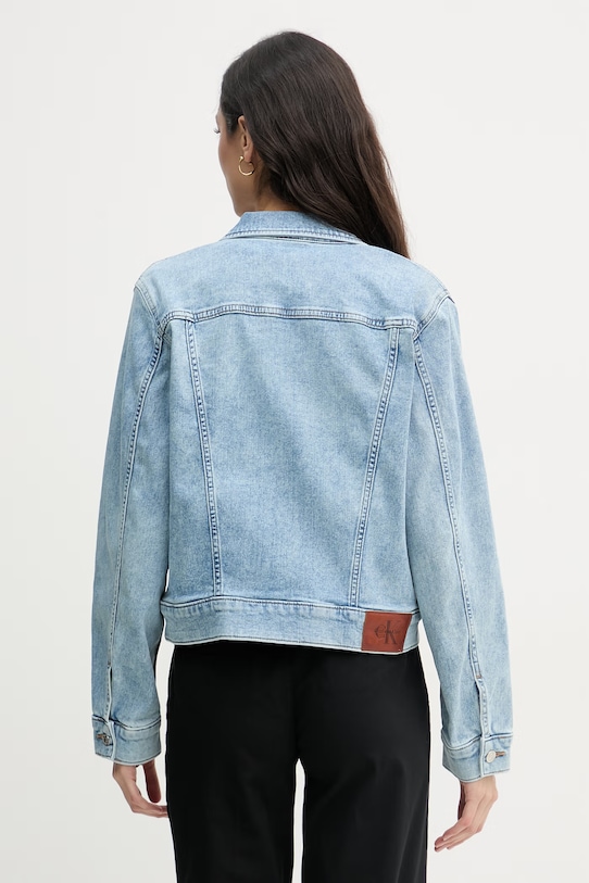 Calvin Klein Jeans jakna ženska denimasta LV047F672G modra SS26