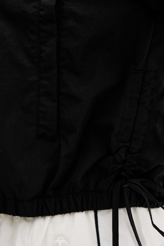 Tommy Jeans kurtka przejściowa damska DW0DW22325 czarny