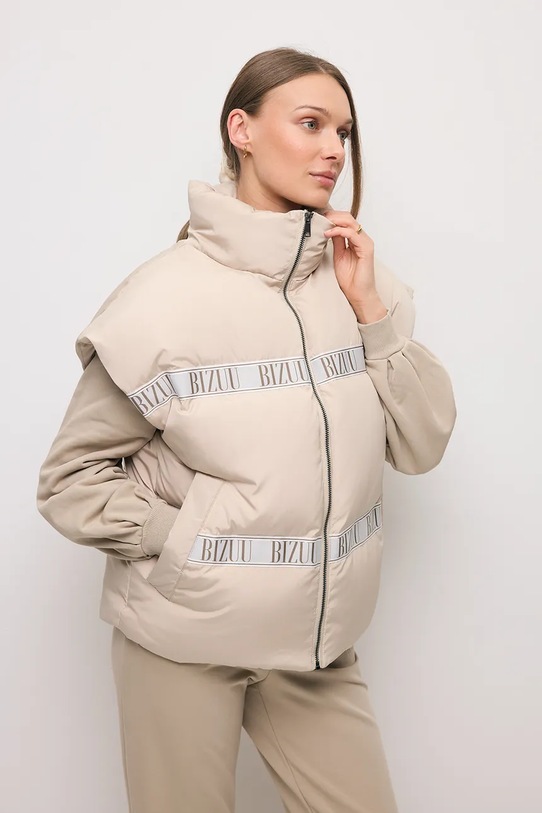 Odzież Bizuu bezrękawnik puchowy AYASE AYASE.BEZOWY różowy