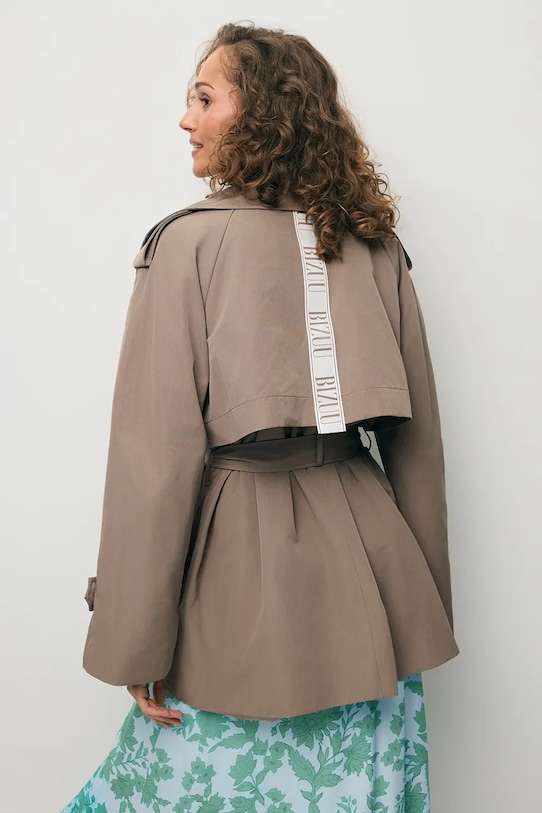 BIZUU krótka kurtka damska RACHY RACHY.TAUPE beżowy SS26