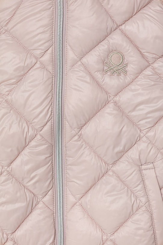 Dziewczynka United Colors of Benetton bezrękawnik z kapturem dziecięcy 21INCJ017.G.Stagionale różowy