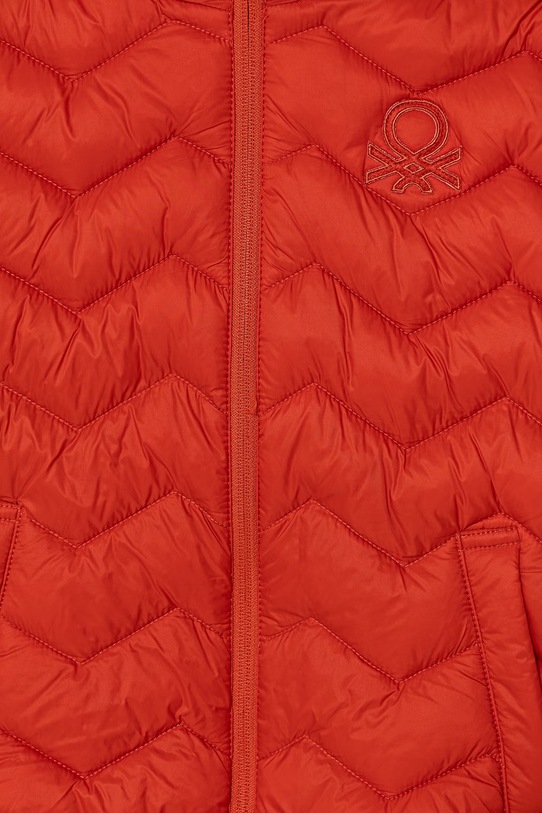 Chłopiec United Colors of Benetton bezrękawnik z kapturem dziecięcy 2TWDCJ00R.G.Stagionale pomarańczowy