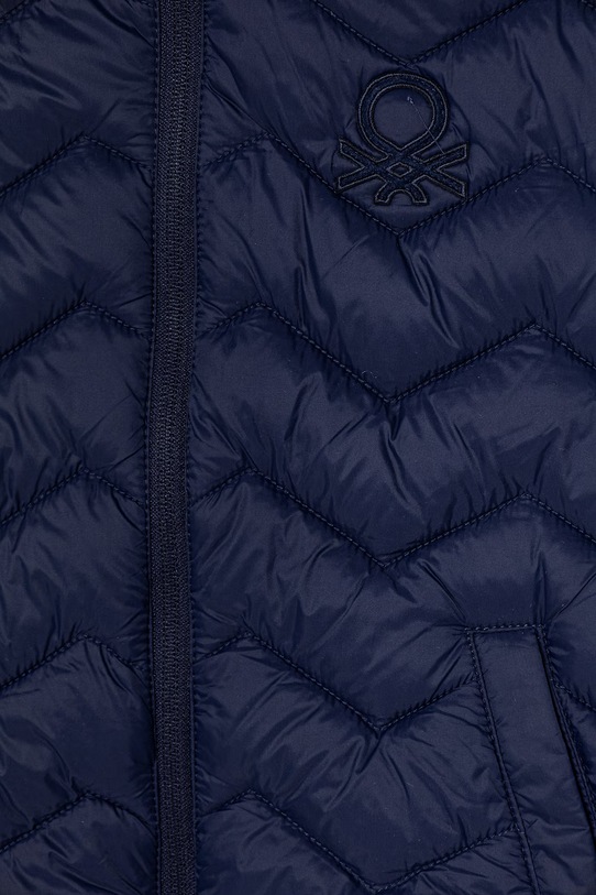 Chłopiec United Colors of Benetton bezrękawnik z kapturem dziecięcy 2TWDGJ00G.P.Riproposto granatowy