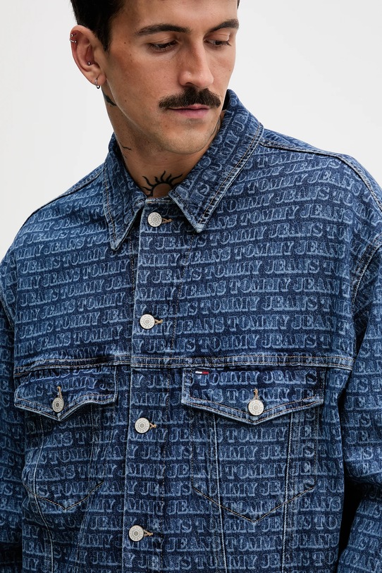 Tommy Jeans kurtka jeansowa niebieski DM0DM22268