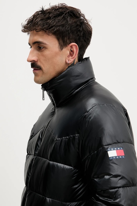 Tommy Jeans kurtka czarny DM0DM22286