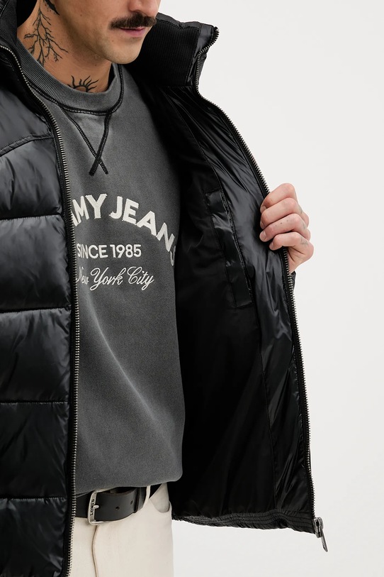 Tommy Jeans kurtka DM0DM22286