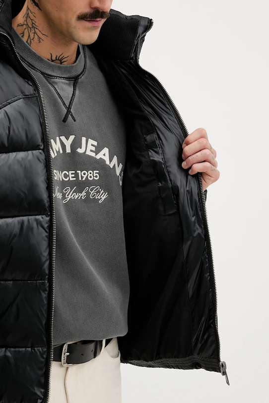 Tommy Jeans kurtka DM0DM22286