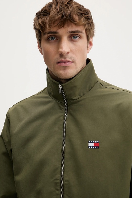 Μπουφάν Tommy Jeans πράσινο DM0DM22720