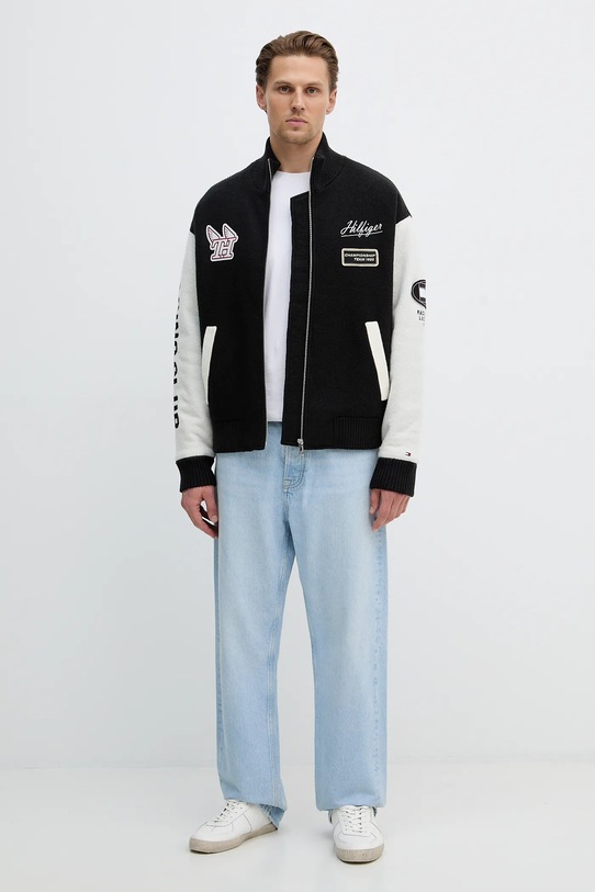 Volnena jakna Tommy Hilfiger MW0MW42581 črna SS26