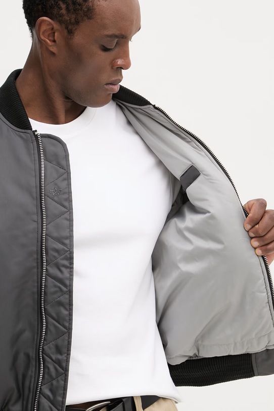 Bunda Alpha Industries World Logo MA-1 266102