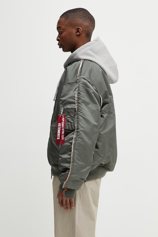 VETEMENTS kurtka bomber ME76BJ002E zielony SS26