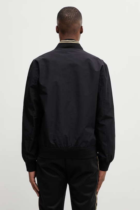 Odzież Fred Perry kurtka bomber J2326 czarny