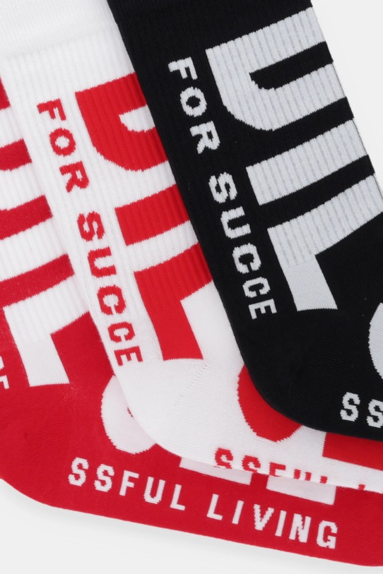 Diesel skarpetki SKM-RAY 3-pack 00SAYJ.0IQAU czerwony SS26