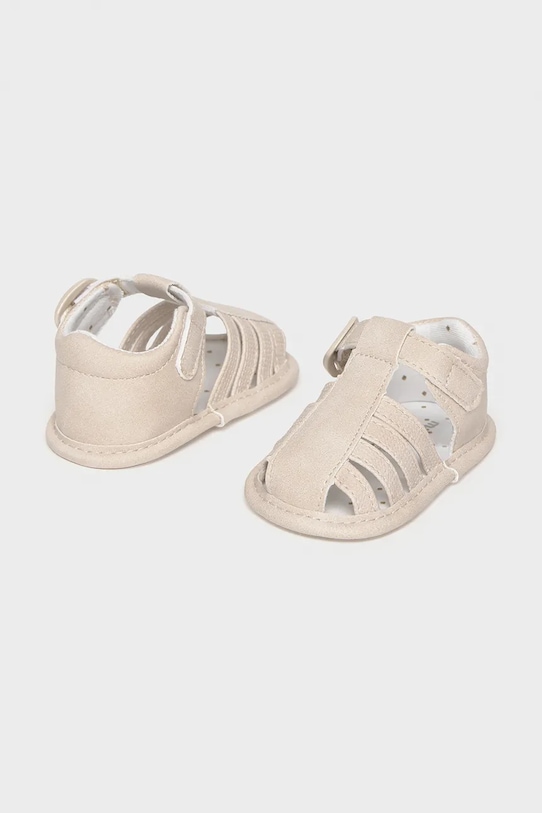 Kojenecké sandály Mayoral Newborn 9086.1N.Newborn.PPY2 béžová SS26