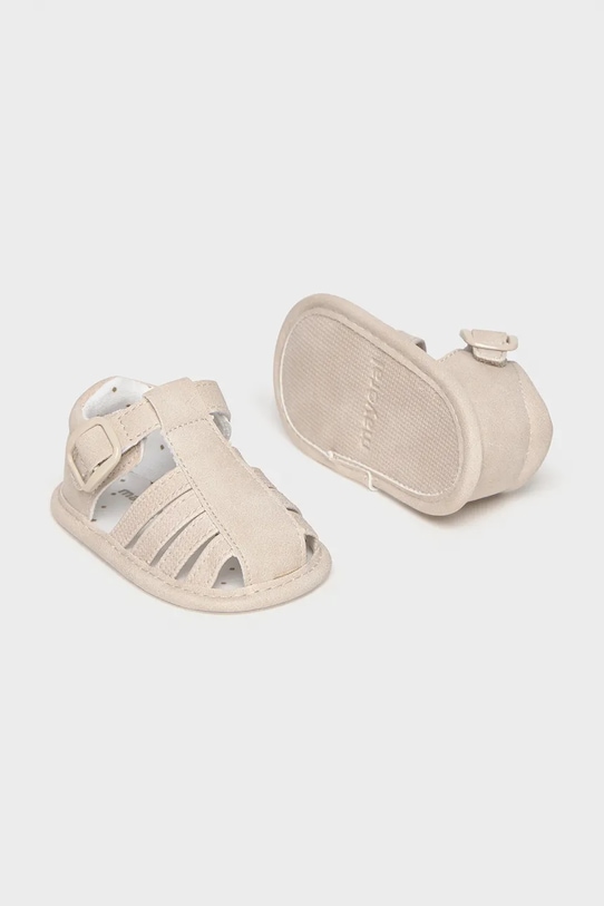 CHLAPEC Kojenecké sandály Mayoral Newborn 9086.1N.Newborn.PPY2 béžová
