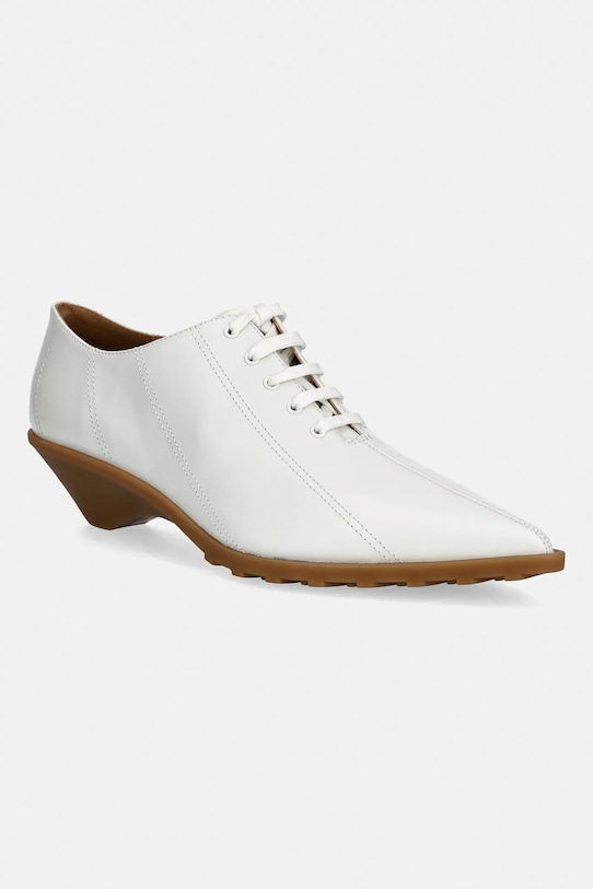 Δερμάτινα κλειστά παπούτσια Camper Anita ίσια πλατφόρμα λευκό K201899.002