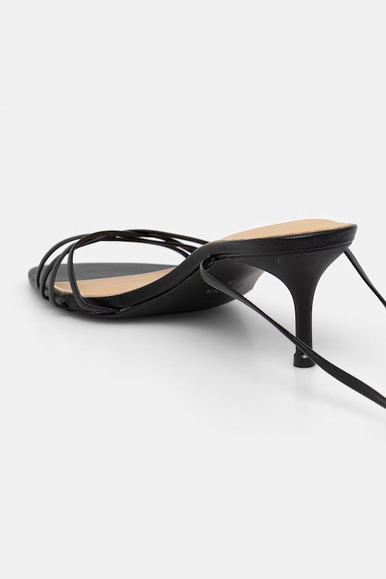 Boty Guess sandály na jehlovém podpatku GARSIE FLJGAE.ELE03.BLACK černá