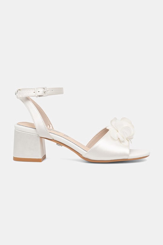 Buffalo sandále na nízkom podpätku Lucy Rose 1291421 biela SS26