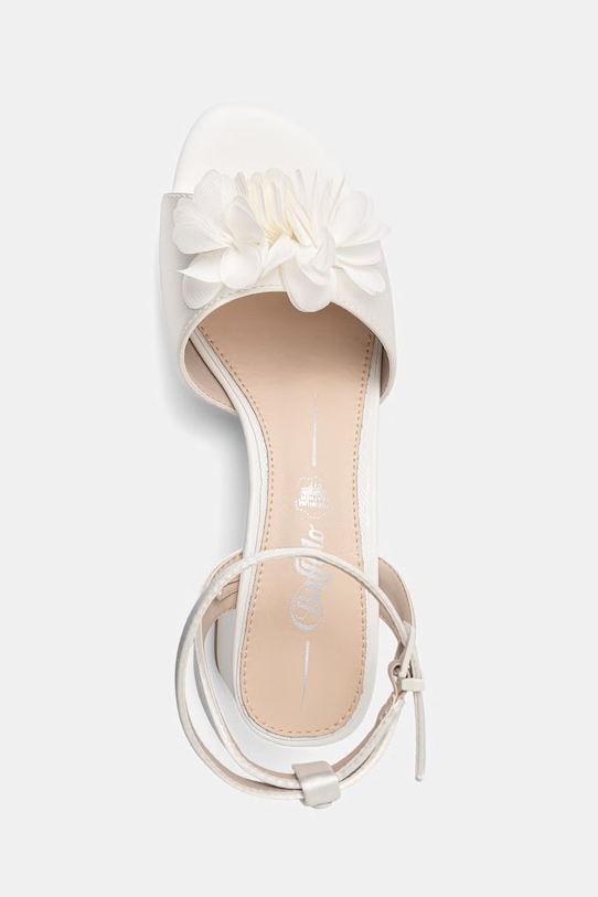 Buffalo sandále na nízkom podpätku Lucy Rose biela 1291421