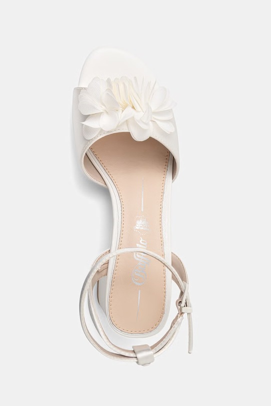 Buffalo sandále na nízkom podpätku Lucy Rose béžová 1291421