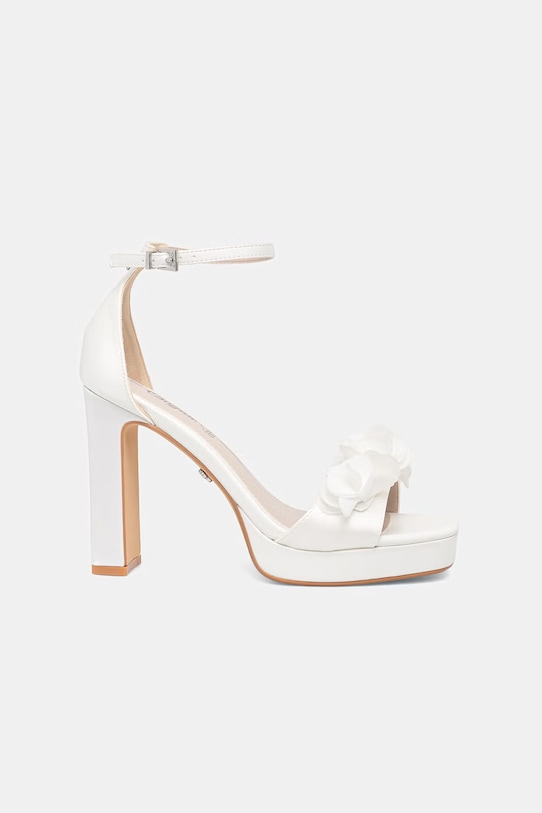 Buffalo sandały na słupku Devine Rose 1291687 biały SS26