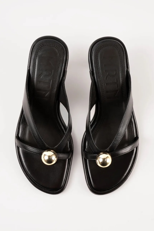 Взуття Шкіряні шльопанці Souliers Martinez ESTELA ESTELA.BLACK чорний