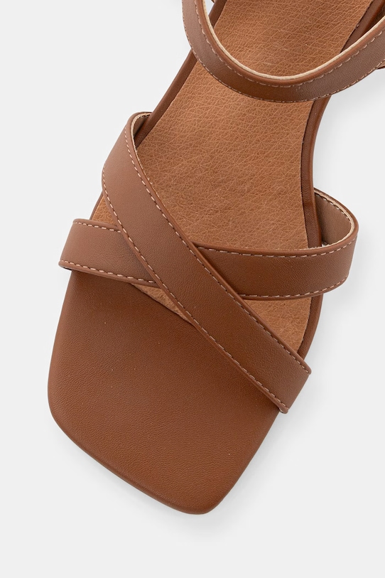 Πέδιλα U.S. Polo Assn. JADA004 καφέ JADA004W.6Y1