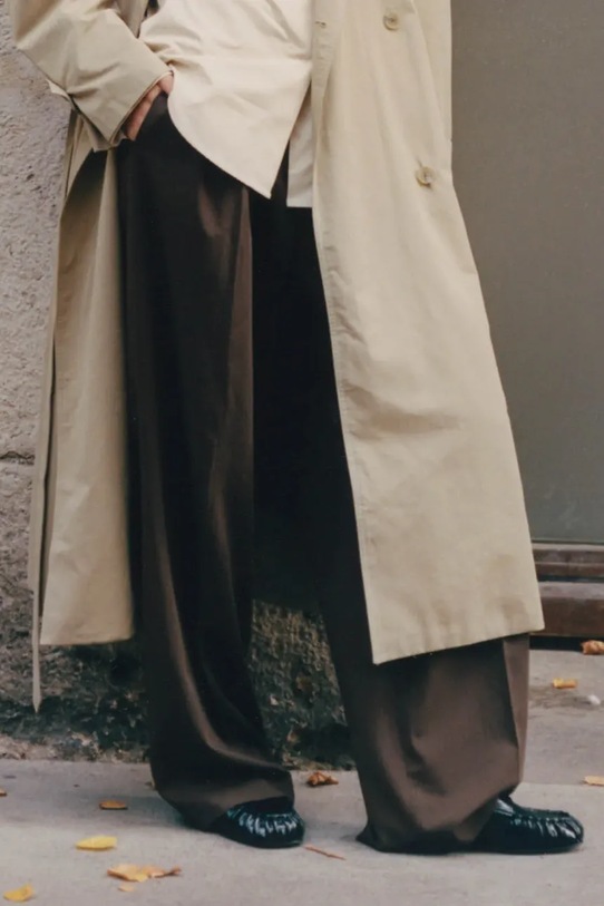 Alohas mokasini ženski usnjeni Aven S101135.01 črna