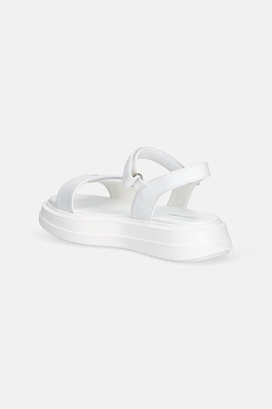 Dziewczynka Calvin Klein Jeans sandały na platformie dziecięce V3A2.83251.30.34 biały
