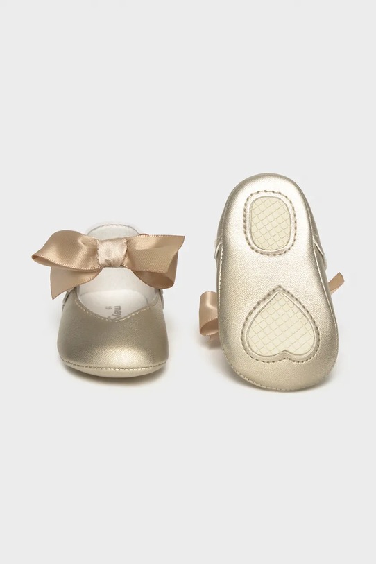 Dziewczynka Mayoral Newborn buty niemowlęce 9090.2L.Newborn.PPY2 beżowy