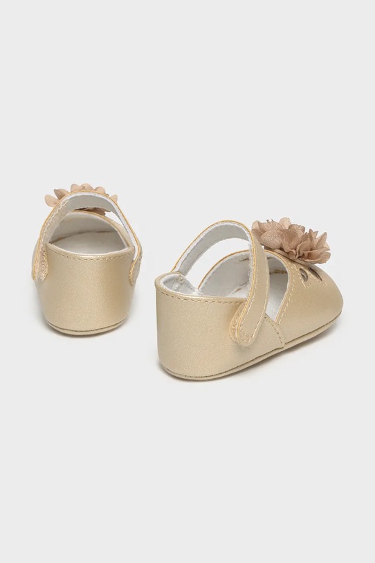 Бебешки обувки Mayoral Newborn 9091.2M.Newborn.PPY2 бежов SS26