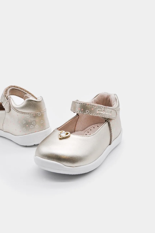 Mayoral baleriny skórzane dziecięce srebrny 41717.20A.Baby.PPY2