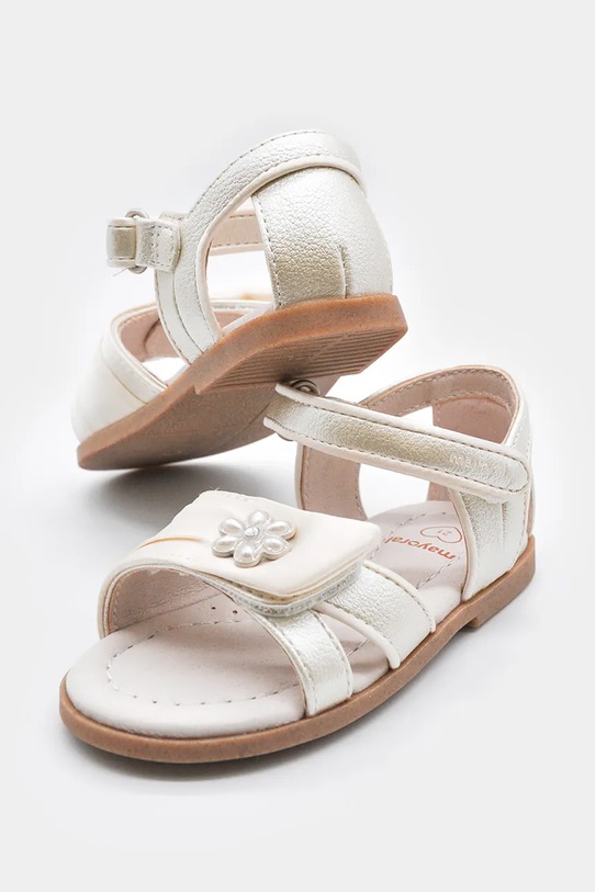 Mayoral sandały dziecięce biały 41737.35A.Baby.PPY2