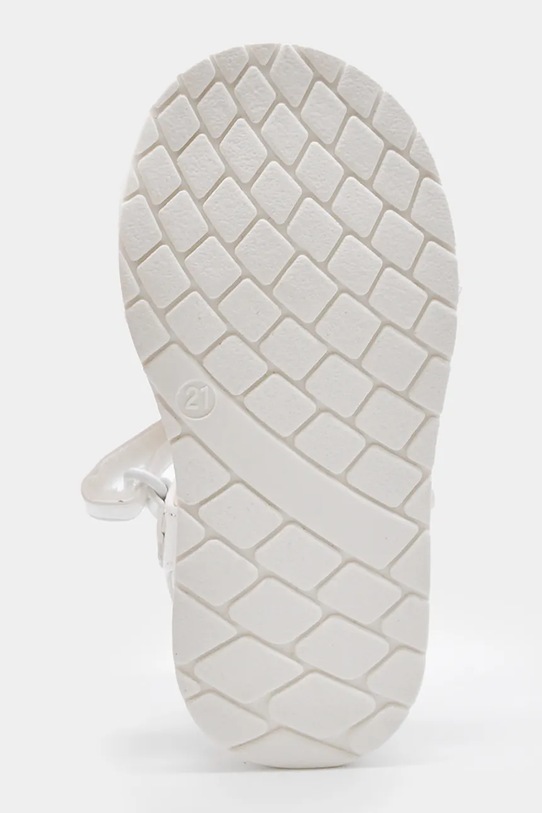 Mayoral sandały dziecięce biały 41743.38A.Baby.PPY2