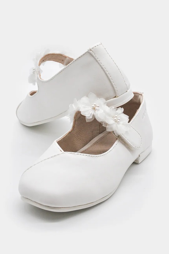 Παιδικές μπαλαρίνες Mayoral 43724.53C.Kids.PPY2 λευκό SS26