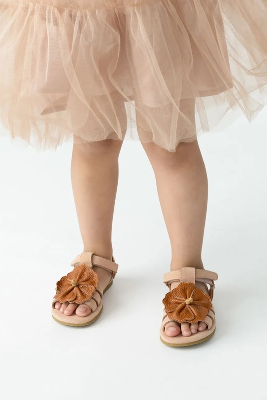 Donsje sandały skórzane dziecięce Iles Fields Sandals Hibiscus 2025106 różowy