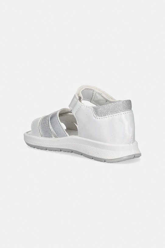 Dziewczynka Primigi sandały dziecięce 1365400.25.29 biały