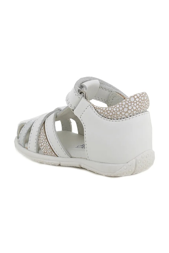 Dziewczynka Primigi sandały skórzane dla dziewczynki 1413111 biały