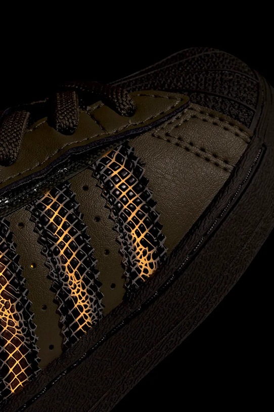 Otroške superge adidas Originals SUPERSTAR LED LIGHTS IH6391