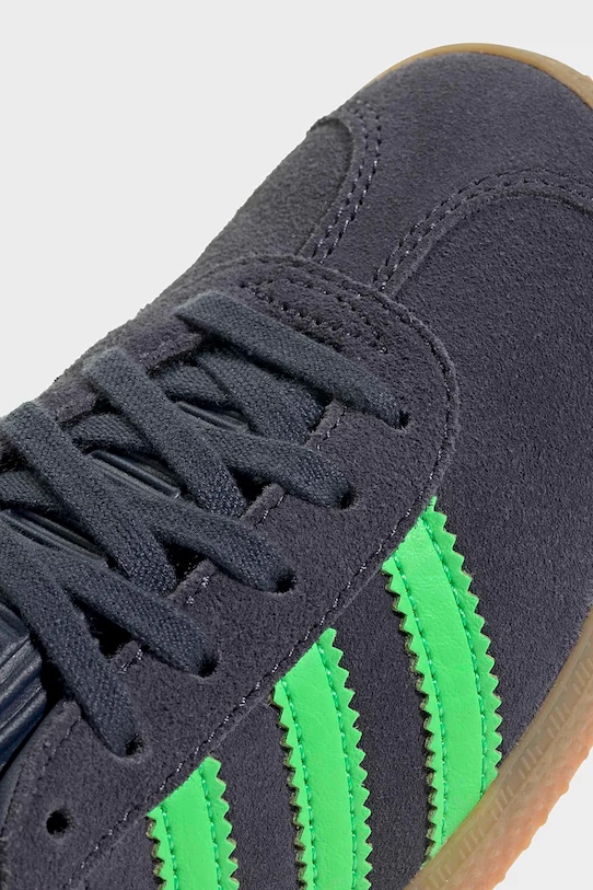 Детские замшевые кроссовки adidas Originals GAZELLE IH6471