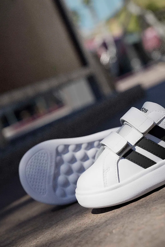 Detské tenisky adidas GRAND COURT 3.0 JS4906