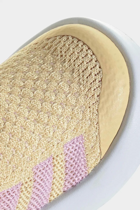 Otroške superge adidas BUBBLECOMFY JP9309