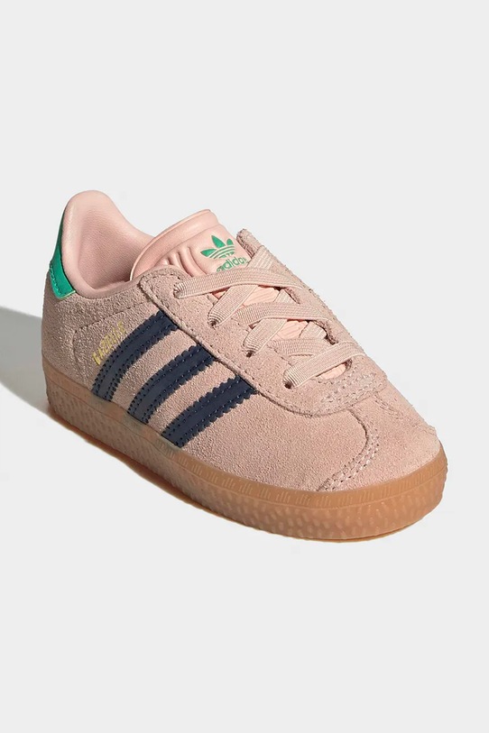 adidas Originals sneakersy zamszowe dziecięce GAZELLE KI4035 różowy SS26