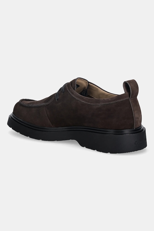 Obuwie Calvin Klein półbuty zamszowe COMBAT APRON LACEUP NU YM0YM01423 brązowy