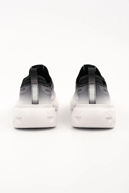 Obutev Superge Karl Lagerfeld K/KITE RUN KL54623.K01 bela